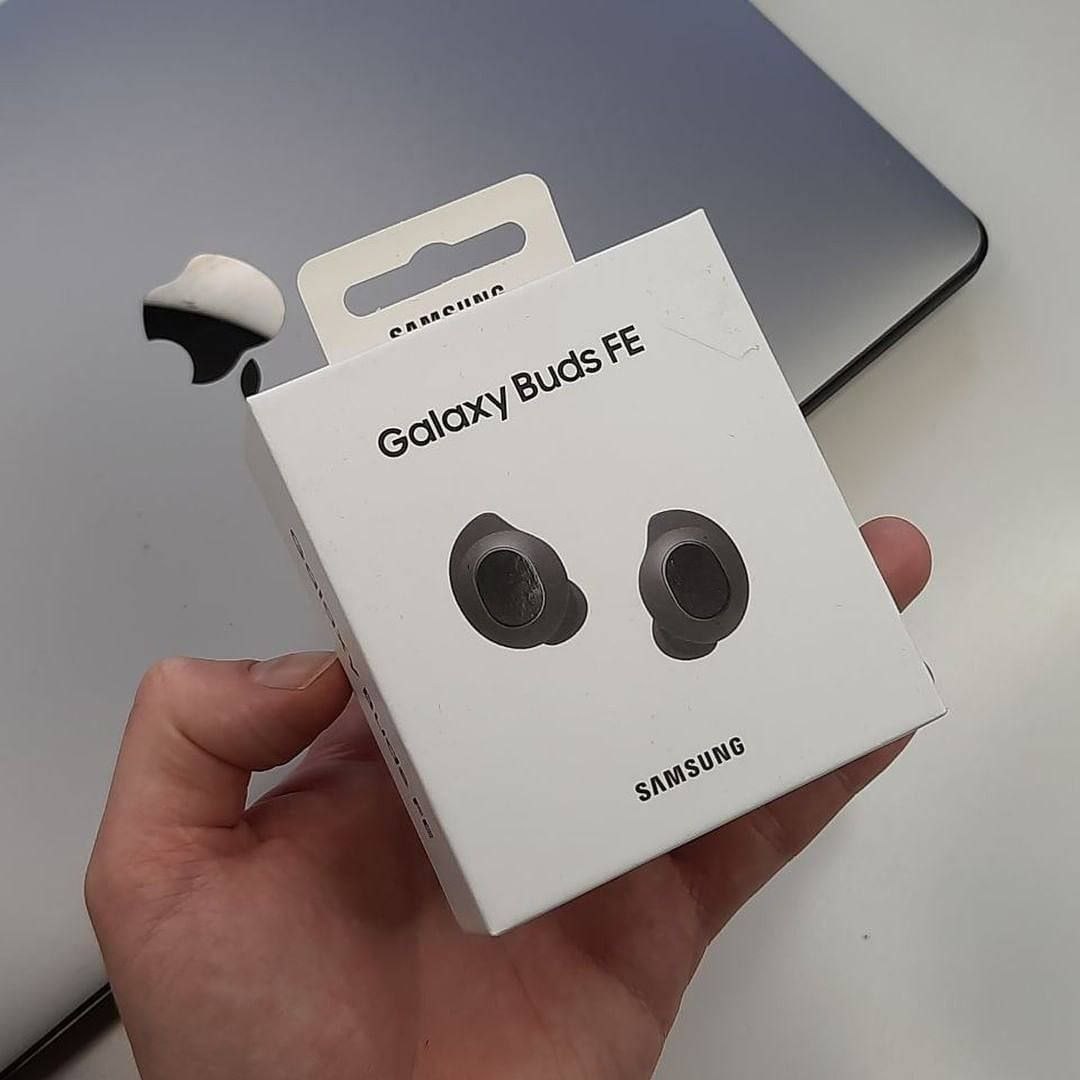 Samsung GALAXY BUDS FE 2024