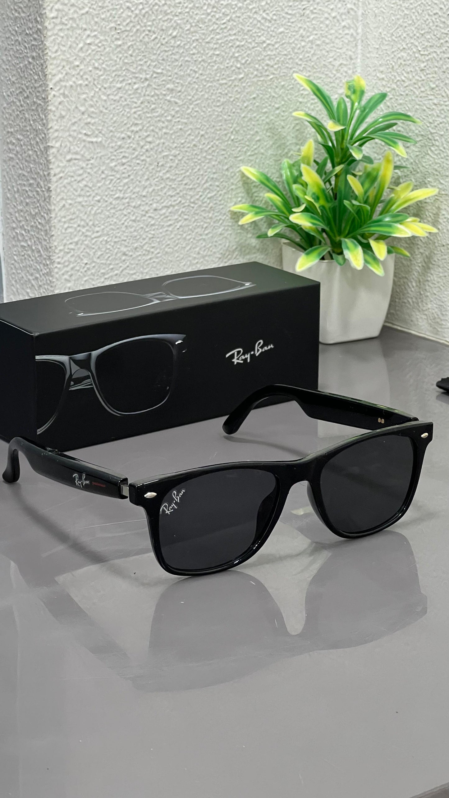 FIRST TIME IN INDIA SMART GLASSES 👍🏻

Ray-Ban ~ Meta Edition* ❣️